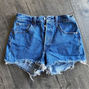 Levi’s 501 High Rise Denim Shorts Size 25